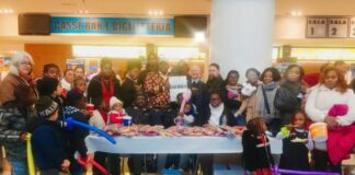 Con oltre 600 persone presenti al Cinema City, la Befana dei Portuali di Ravenna si conferma di essere sempre più solidale, inclusiva e internazionale.