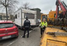 Lotta al degrado urbano: la Polizia Locale sequestra un camper in via Doberdò
