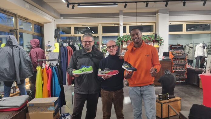 Raccolta scarpe usate (1)