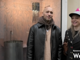 Decorare le vetrine sfitte con creazioni di artisti e designer: l’idea di Federica si realizza in via Marescalchi