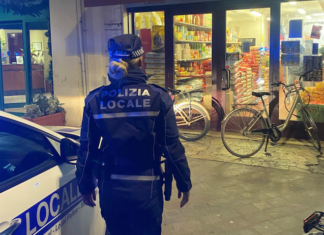 Prodotti senza etichette e prezzi: multa da 2 mila euro ad un minimarket