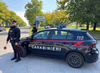 Rapina in centro a Castel Bolognese: denunciato un minorenne