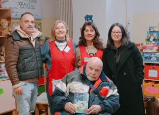 Dai desideri degli anziani ai sorrisi dei bambini: libri donati alla Pediatria di Ravenna