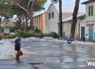 Mattinata di lavoro per liberare le strade chiuse a Faenza