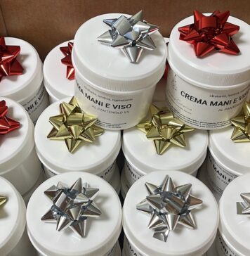 Dalla farmacia ospedaliera di Ravenna un dono di Natale per le pazienti oncologiche