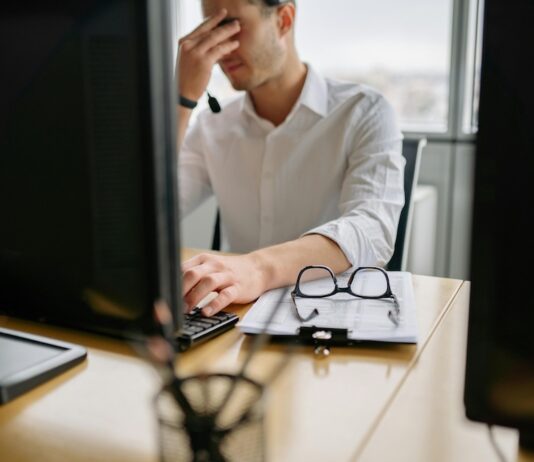 I pericoli nascosti di uno stile di vita sedentario