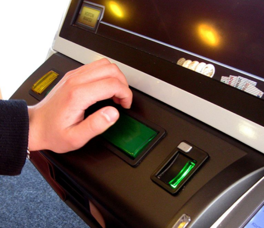 “Videolottery troppo vicine a chiesa e campi sportivi”