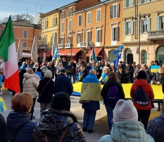 Manifestazione per l’Ucraina a Ravenna, la presenza del Partito Liberaldemocratico
