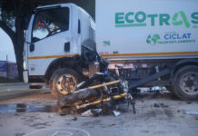 Punta Marina, violento schianto tra moto e mezzo dei rifiuti