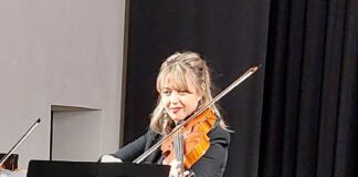 “Grande, grande, grande… sempre e solo lui”: al Ridotto del Goldoni una riflessione sulla donna nella canzone italiana