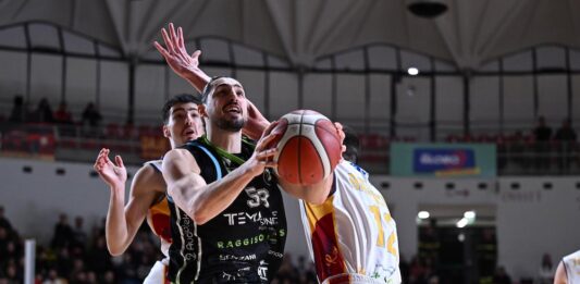 Basket: Impresa Tema Sinergie. Espugnata la capolista Virtus Roma