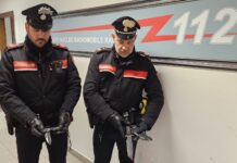 Controlli straordinari dei Carabinieri: alcol alla guida e coltelli nascosti, scattano le denunce