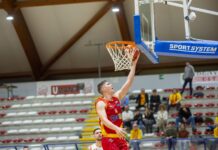 Basket: A Chiusi grande rimonta nel secondo tempo ma i padroni di casa si aggiudicano la vittoria con il punteggio di 80-75