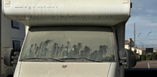 Zaffagnini (Fdi): “Il ponte di via Faentina è diventato un parcheggio di camper e auto abbandonate ?”