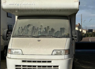 Zaffagnini (Fdi): “Il ponte di via Faentina è diventato un parcheggio di camper e auto abbandonate ?”