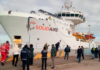 La nave ONG “Solidaire” attracca a Ravenna con 120 migranti