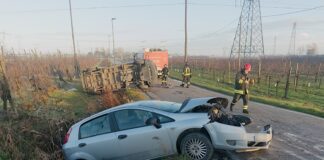 Ennesimo incidente su via Canala: due feriti