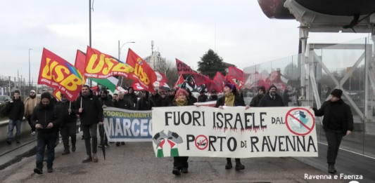 Nuovo sciopero contro il transito di armi dal porto di Ravenna