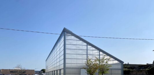 Orangerie, Caponegro (FdI): “Non è comprensibile che un edificio nuovo abbia infiltrazioni”